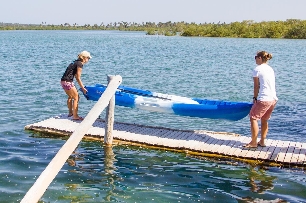 Barra Beach Club Inhambane Exterior photo