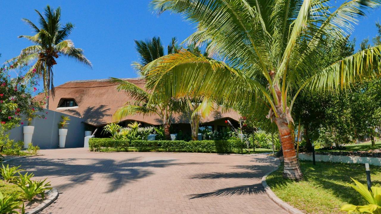 Barra Beach Club Inhambane Exterior photo