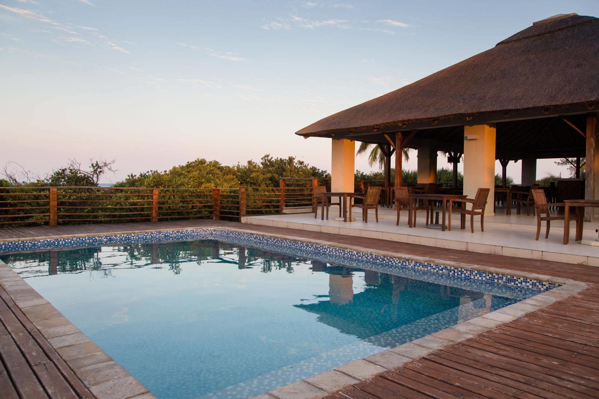 Barra Beach Club Inhambane Exterior photo